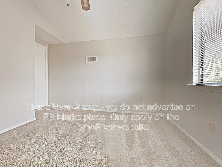 2201 Homecraft Ln — Photo 9