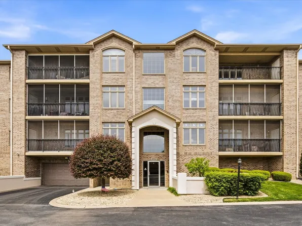 18550 Pine Lake Dr APT 1A, Tinley Park, IL 60477