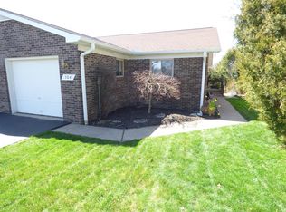 304 Ridgewood Dr, Beaver, WV 25813