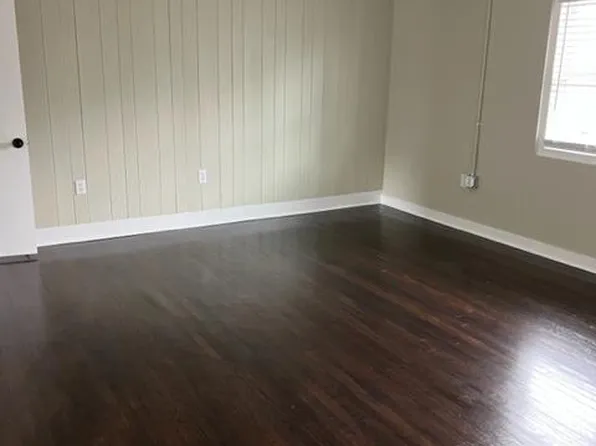 112 N Oak St APT 3, Seneca, SC 29678