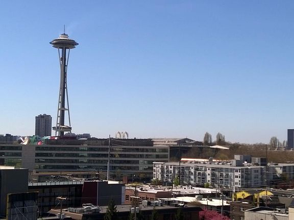 Space needle views from rooftop deck
