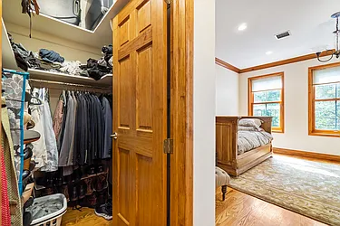 Rented by Avi Nash Associates