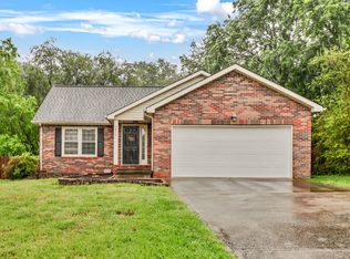 2819 Fenton Ct, Clarksville, TN 37040