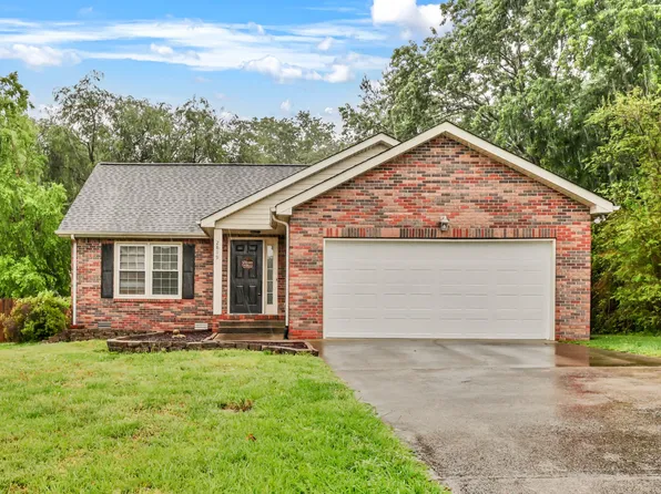 2819 Fenton Ct, Clarksville, TN 37040