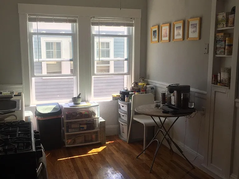 38 Boynton St #6 — Photo 2