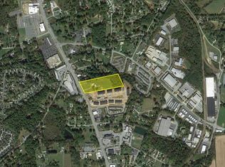 3122 Hendersonville Rd, Fletcher, NC 28732