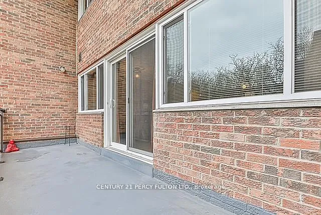 16 Elgin St #271 — Photo 11