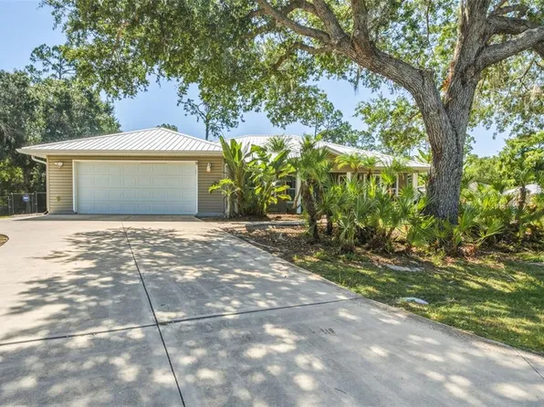 2376 Staver St, Punta Gorda, FL 33980