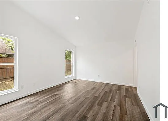 214 Valley Forge Ln — Photo 10