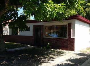 166 NW 68th Ter, Miami, FL 33150