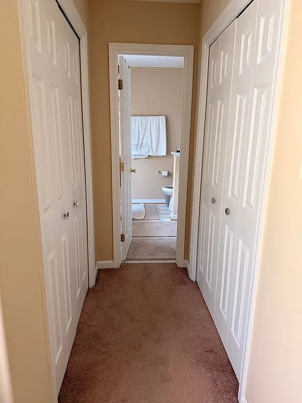3 bed, 3.5 bath, 2389 sqft, $3,000 — Photo 4