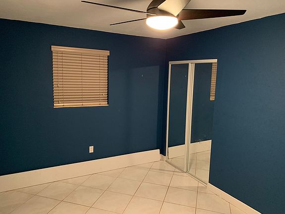 5th image of 9810 Jamaica Dr