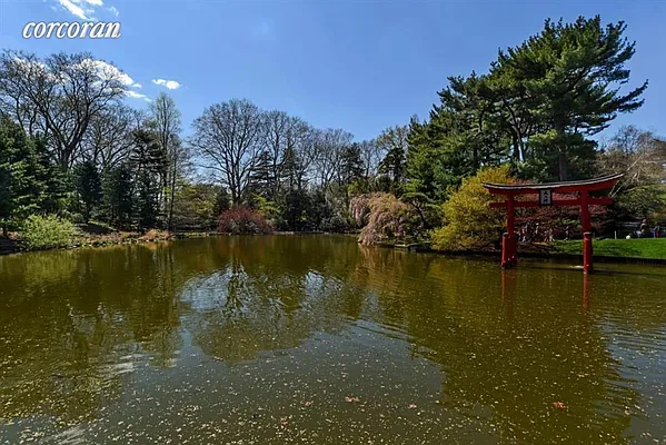 Sold by Corcoran | media 23