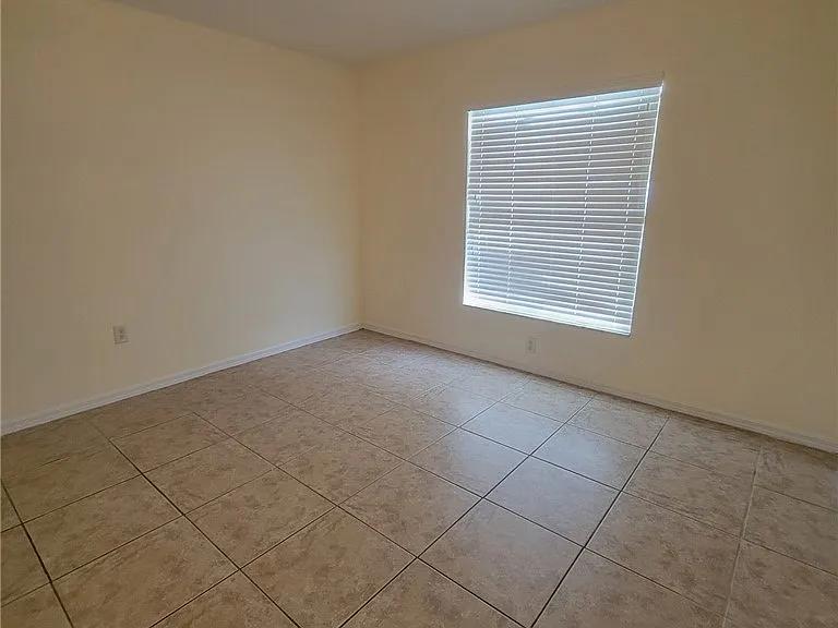 8071 Liriope Loop — Photo 9
