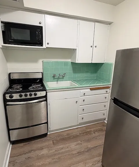 820 E Alhambra Ave #A — Photo 3