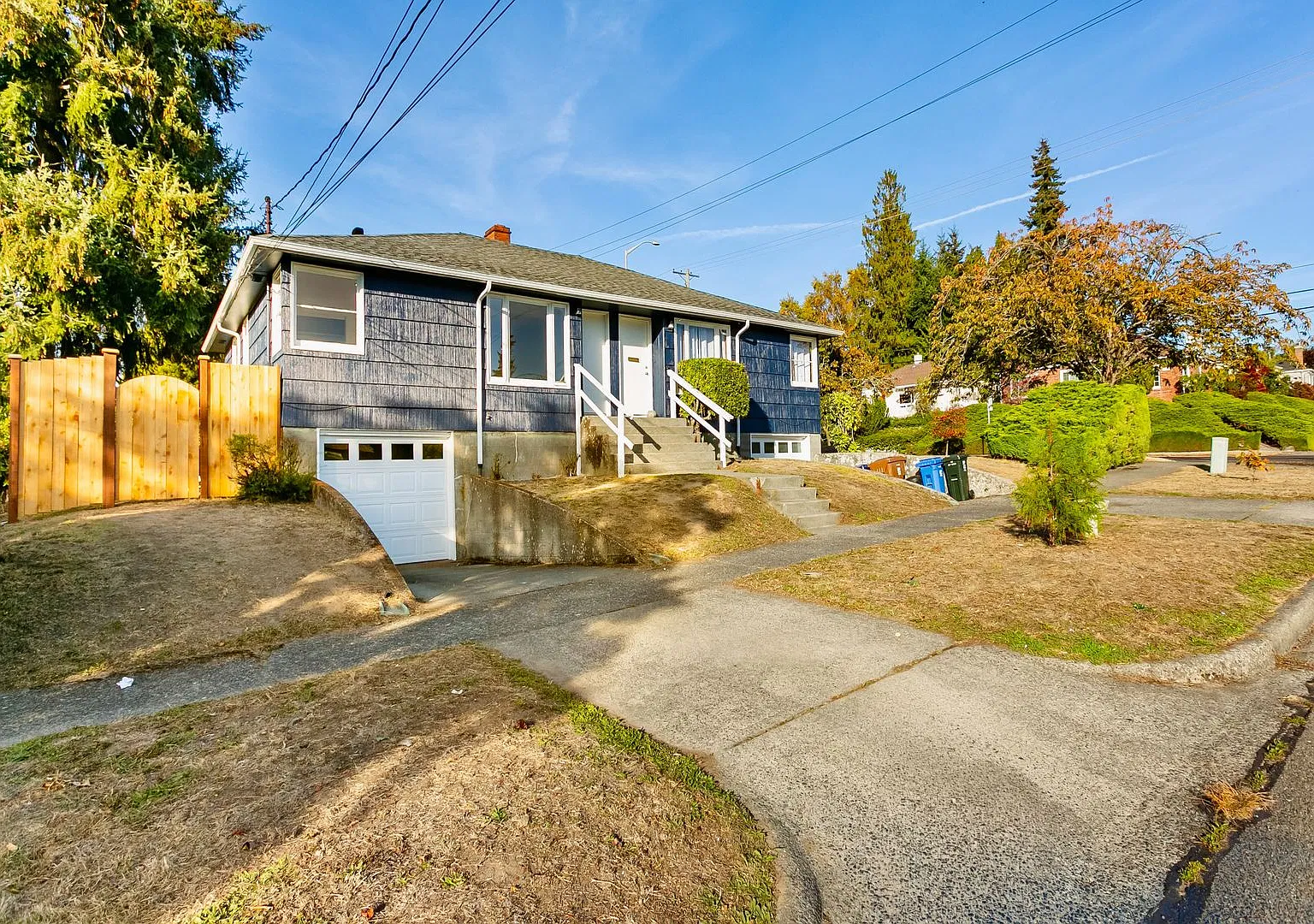 Beautifully Updated Tacoma Home Near Proctor — Photo 1