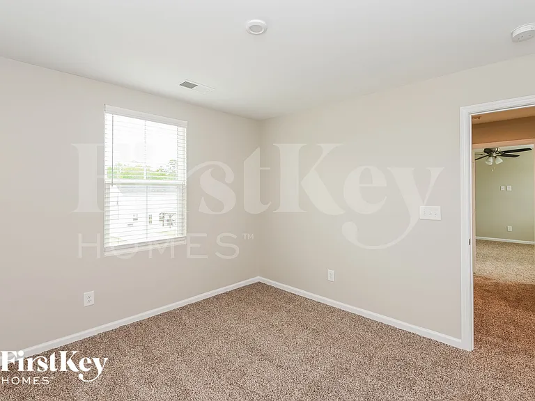 7415 Irwin Rd — Photo 14