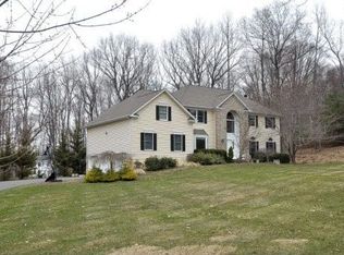 15 Phyllis Pl, Randolph, NJ 07869