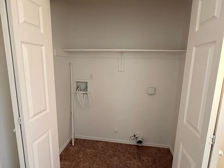 2791 W Redmond Dr — Photo 27