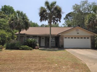 726 Saint Thomas Cv, Niceville, FL 32578