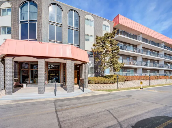 4940 Foster St APT 405, Skokie, IL 60077