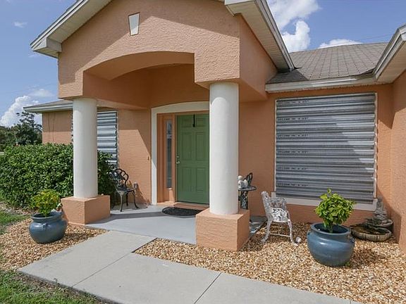2nd image of 25426 Alicante Dr