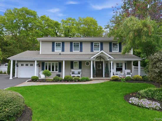 17 Milburn Road, South Setauket, NY 11720