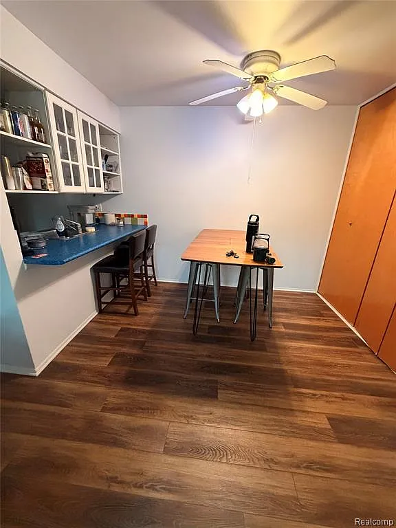 1 bed, 1.0 bath, 566 sqft, $1,400 — Photo 3
