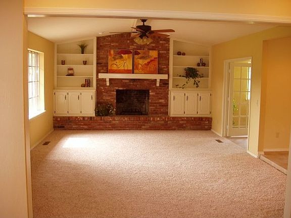 Living Rm with Fireplace