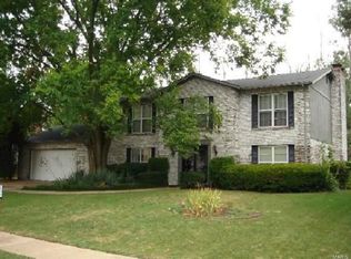 802 Belpre Dr, O Fallon, IL 62269