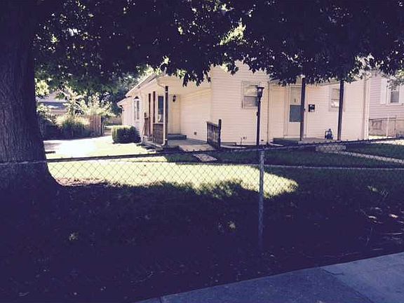 2nd image of 523 Louden St