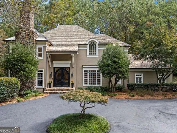 1235 W Garmon Rd, Sandy Springs, GA 30327