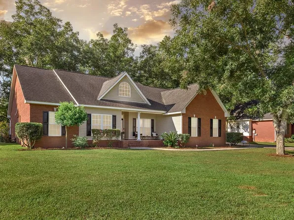 113 Hidden Springs Ct, Dothan, AL 36305