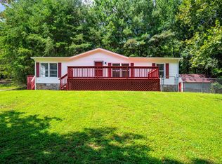3004 Chase Dr, Rossville, GA 30741