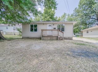 1401 Ozark St, Rolla, MO 65401