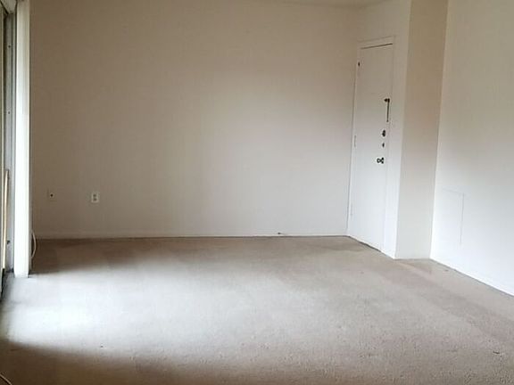 2nd image of 6502 Carefree Ln APT 3