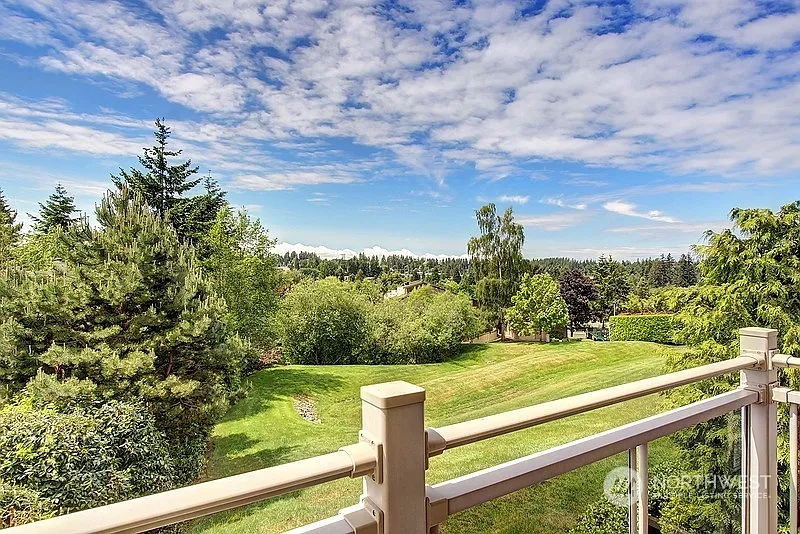 23009 Lakeview Drive #B201 photo 1