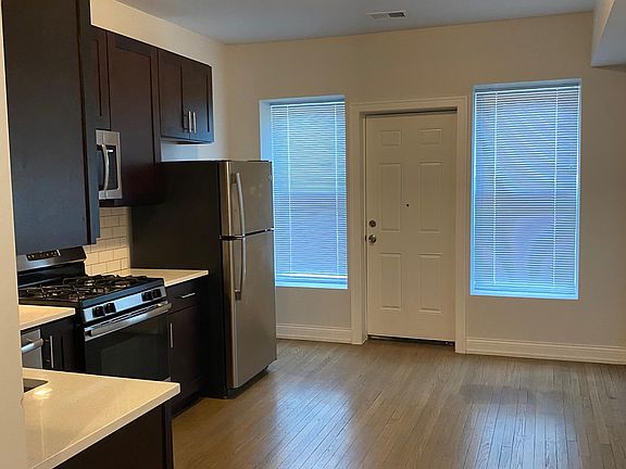 4th image of 7134 S Yates Blvd #3