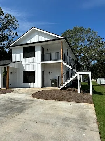 249 N Carter St — Photo 2