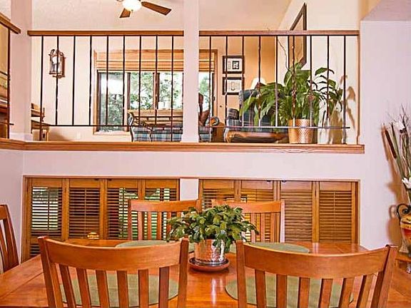 Easy open floor plan