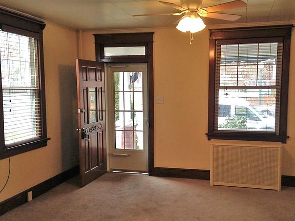 4th image of 634 Guilford Ave