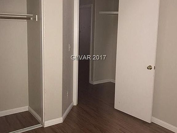 3rd image of 2911 Paradise Hill Ct