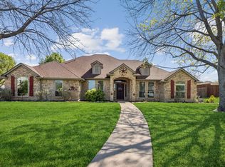404 Birchwood Ln, Haslet, TX 76052