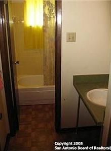 5th image of 3138 Goosecreek St