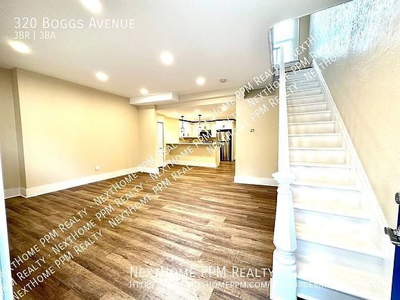 4th image of 320-322 Boggs Ave