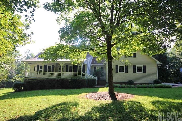 1st image of 104 Shady Ln