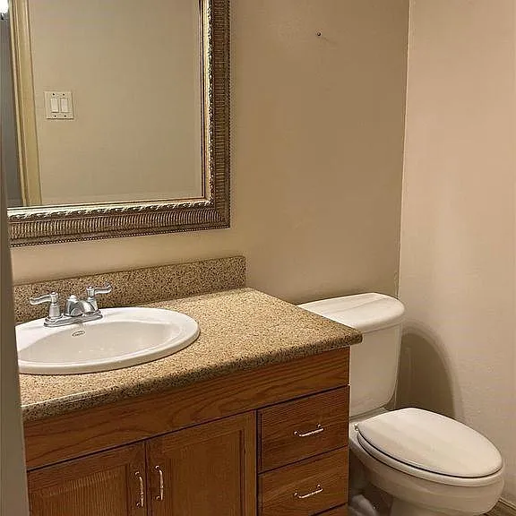 7600 Burgoyne Rd #115 — Photo 7