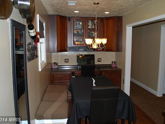4th image of 7712 Gunston Dr
