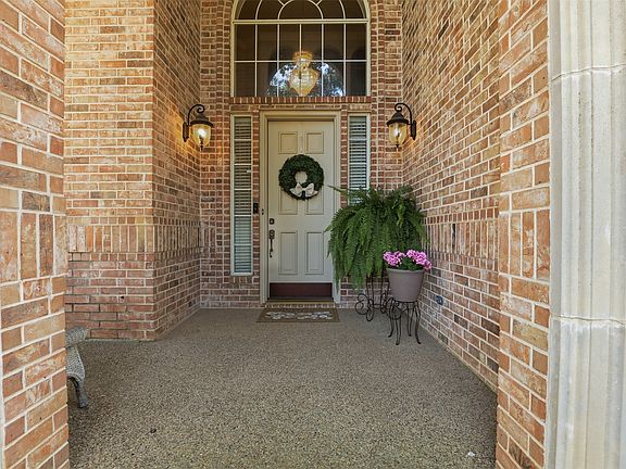 2nd image of 1612 Wingate Ct