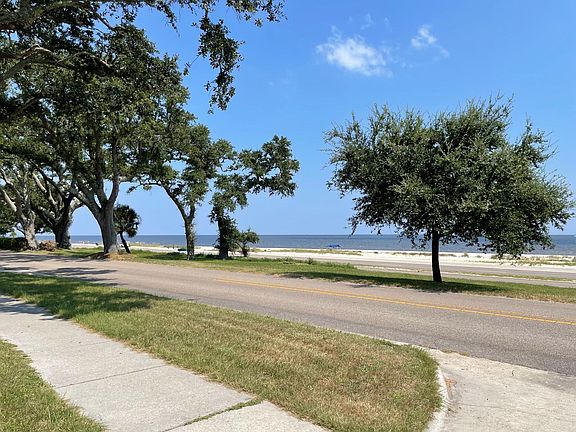View to the southeast from Scenic Drive